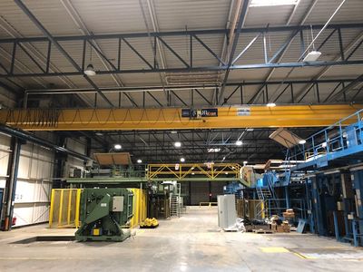 what is an overhead crane